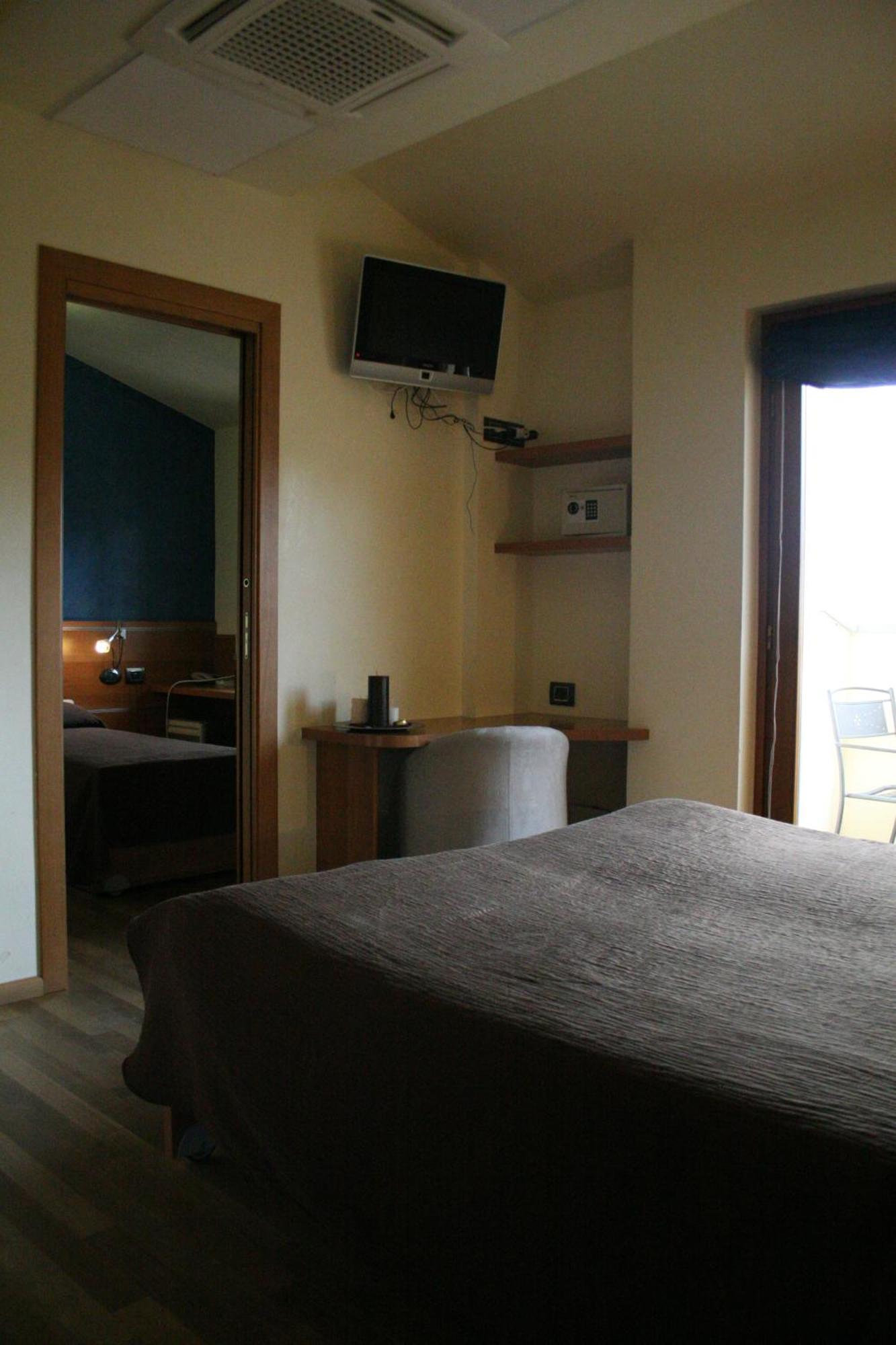 Hotel La Meridiana Anghiari Ngoại thất bức ảnh