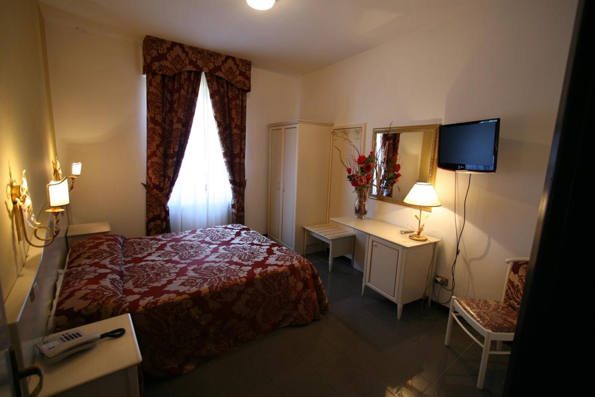 Hotel La Meridiana Anghiari Ngoại thất bức ảnh